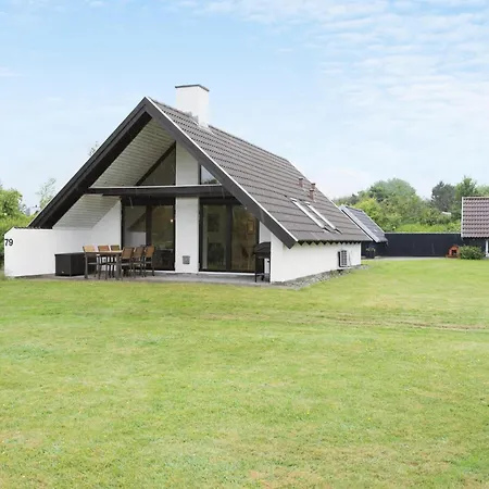 Beautiful In With Kitchen Holiday home Spottrup