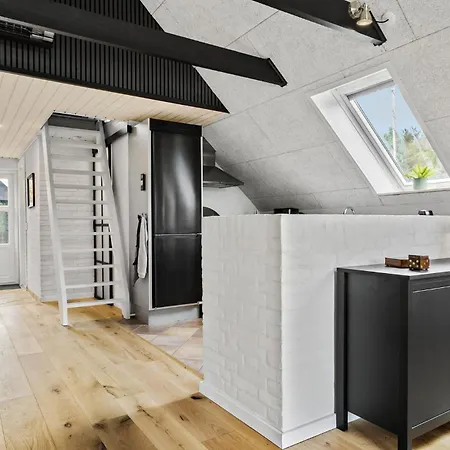 Beautiful In With Kitchen Spottrup