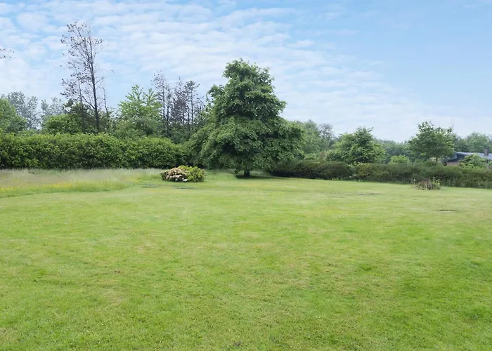 Semesterbostad Beautiful In With Kitchen